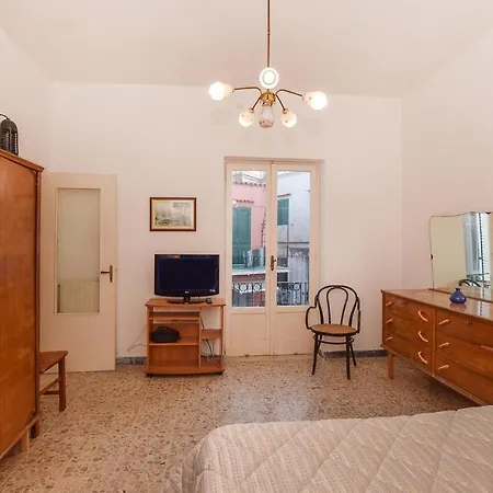 4 Bedroom In