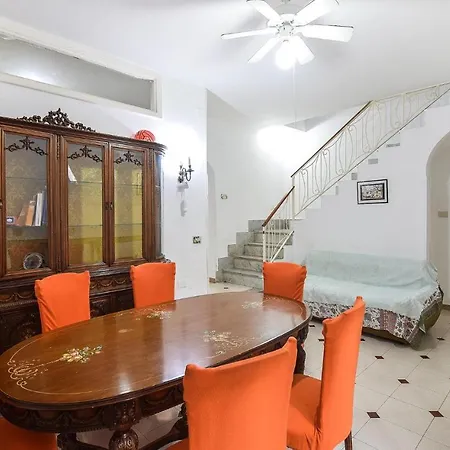 4 Bedroom In