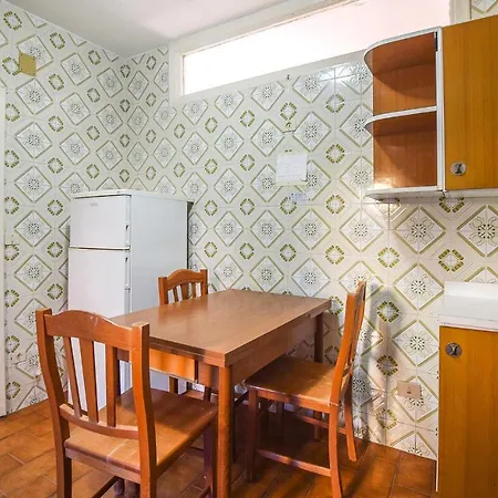 4 Bedroom In * Ischia