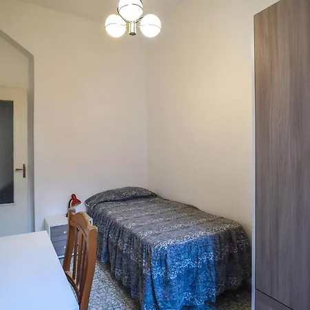 Dom wakacyjny 4 Bedroom In Ischia