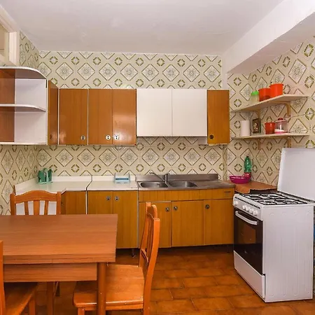 4 Bedroom In Dom wakacyjny