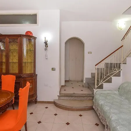 4 Bedroom In * Ischia