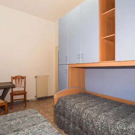 Dom wakacyjny 4 Bedroom In Ischia