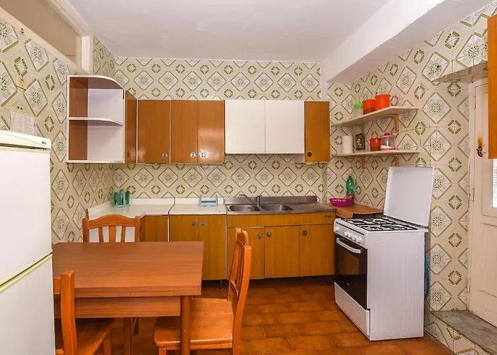 4 Bedroom In Casa vacanze