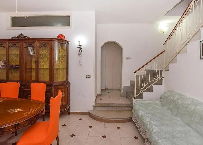 4 Bedroom In * Ischia