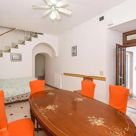 Pet Friendly In With Wifi Prázdninový dům Ischia